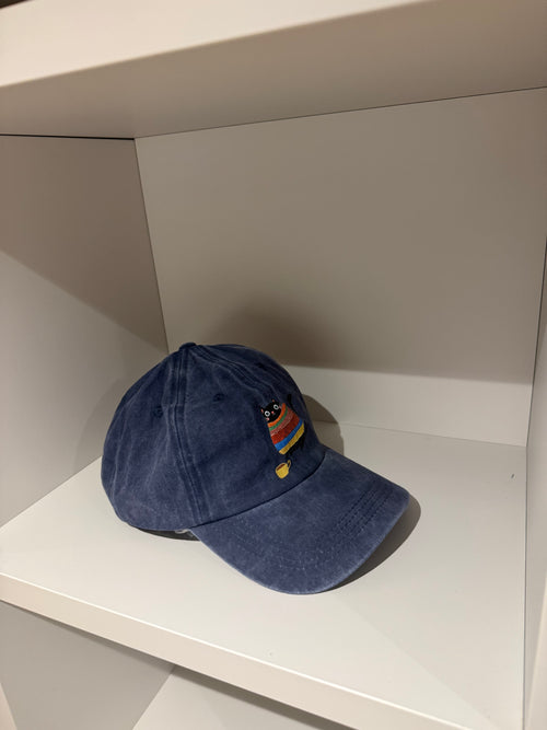 Botero blu navy hat cat