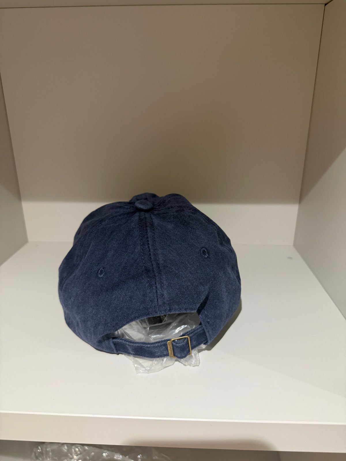 Blue navy bassotto hat con fibbia regolabile
